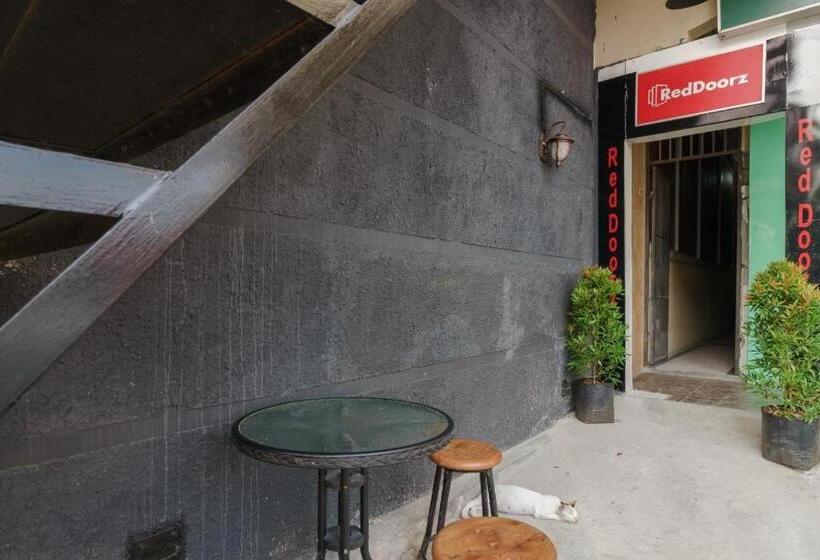 בית מלון כפרי Koolkost Near Stasiun Poris Tangerang