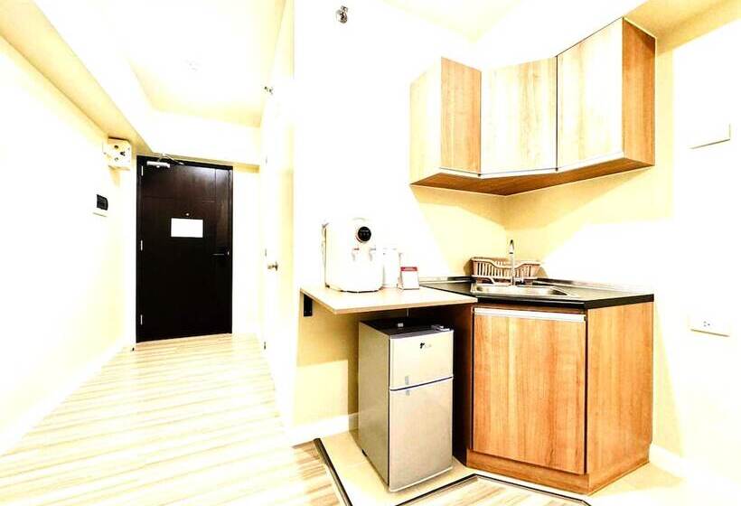 בית מלון כפרי Oyo 1080 The Best Inn