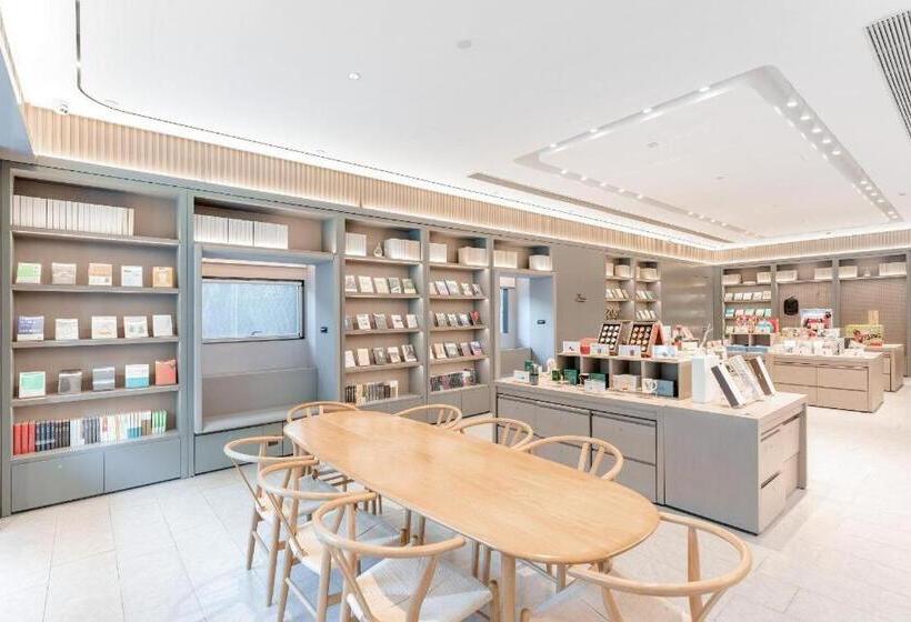 Ji Hotel Guiyang Guanshan Lake High Tech Zone