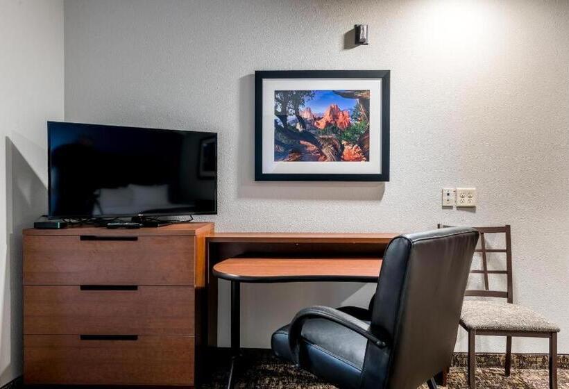 My Place Hotel Colorado Springs