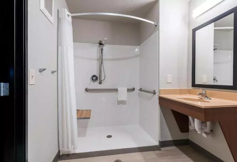 My Place Hotel Colorado Springs