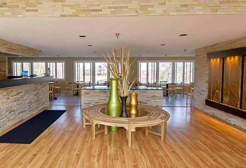 Ogunquit River Inn, Ascend Hotel Collection