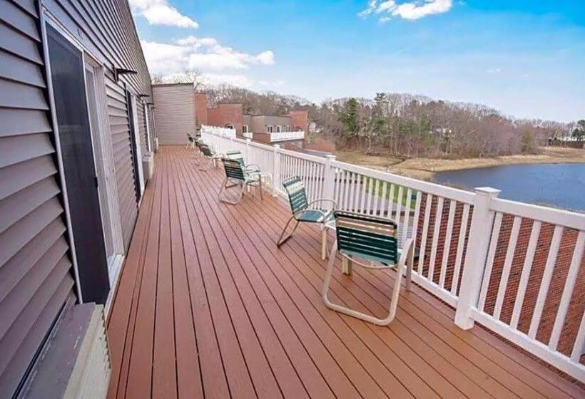 Ogunquit River Inn, Ascend Hotel Collection