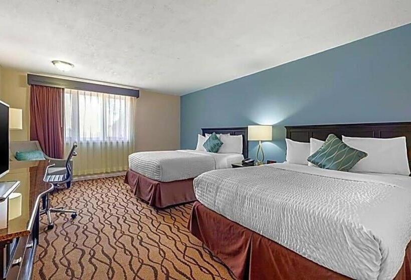 Ogunquit River Inn, Ascend Hotel Collection