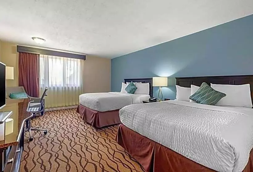 Ogunquit River Inn, Ascend Hotel Collection