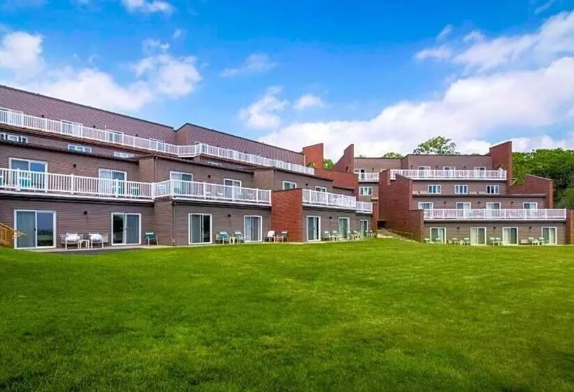 Ogunquit River Inn, Ascend Hotel Collection