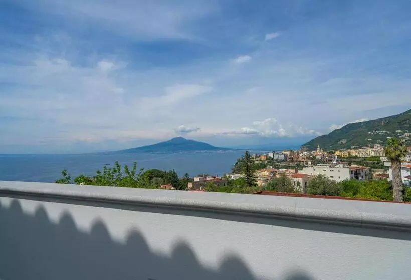 ペンション Villa Azzurra