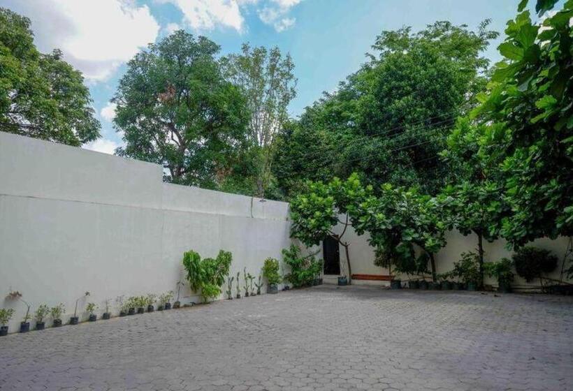 Sans Hotel Nagari Malioboro