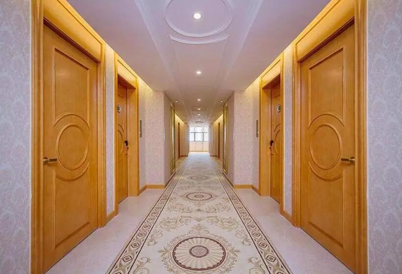Vienna Hotel Hubei Xiangyang Tang City Gulou
