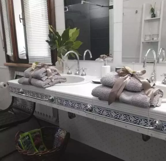 Aamiaismajoitus (B&B) A Casa Mia