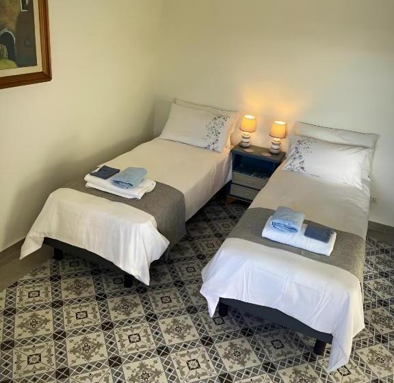 مبيت وإفطار Farfalla Blu