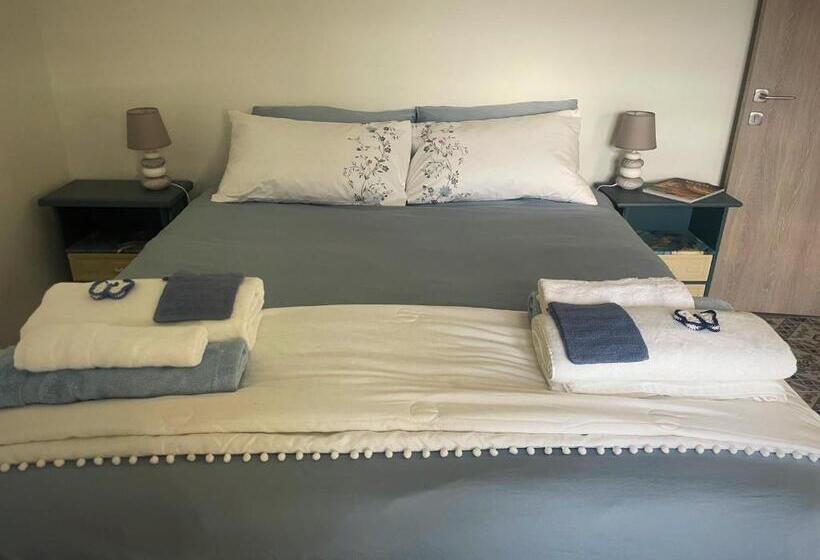 مبيت وإفطار Farfalla Blu