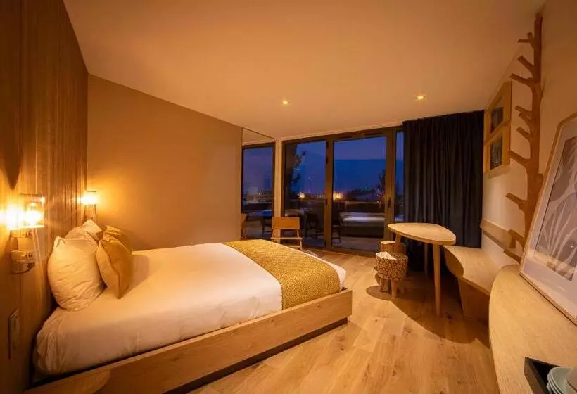 ホテル Hôtel Ecolodgee