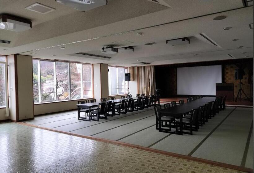 Отель Kannabi Ikomayama