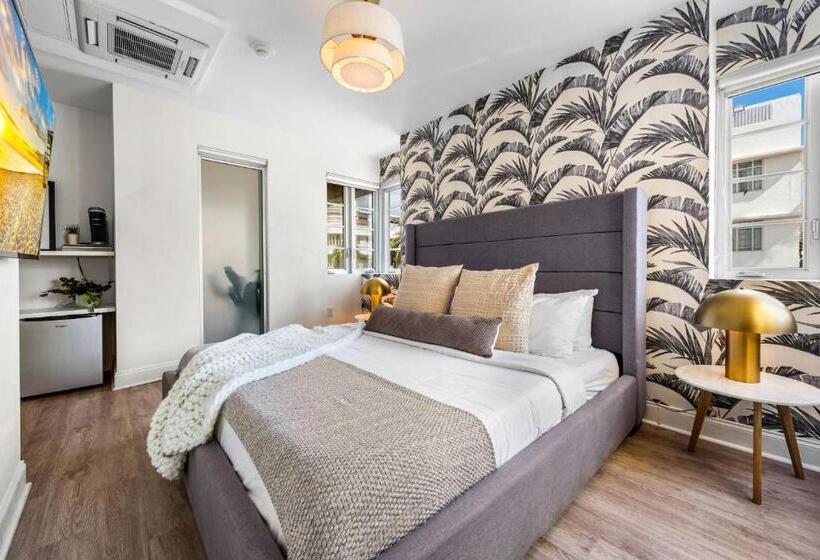 هتل Luxuri Suites 218 In Miami Beach