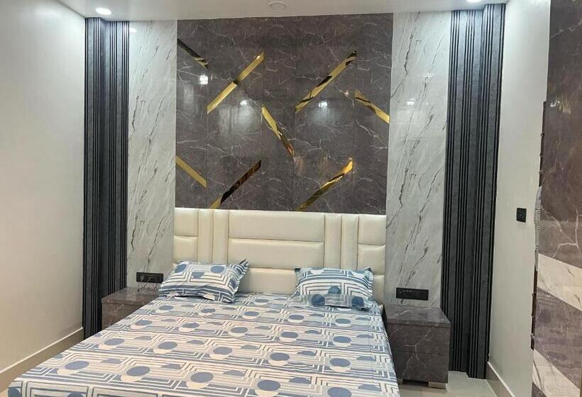 בית מלון כפרי Oyo Aryan