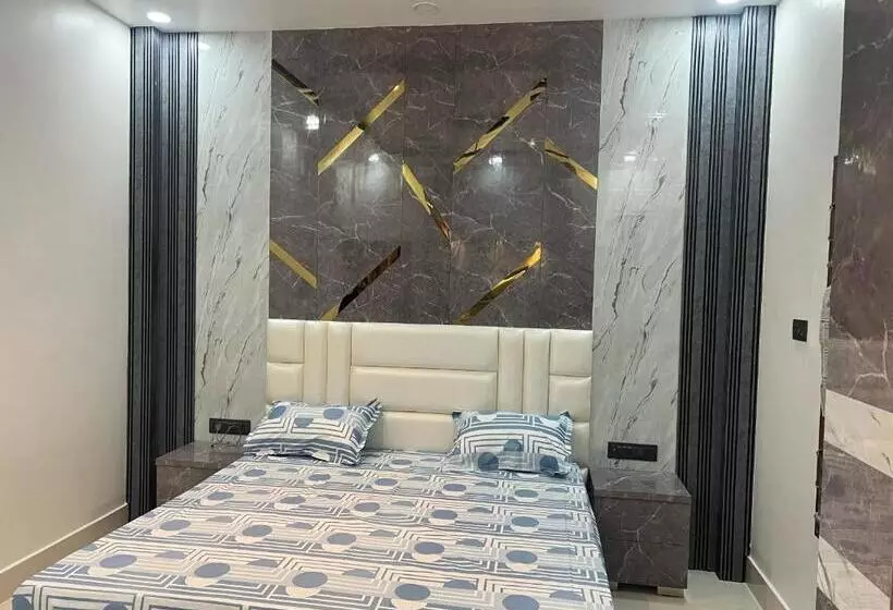 Hotelli Oyo Aryan