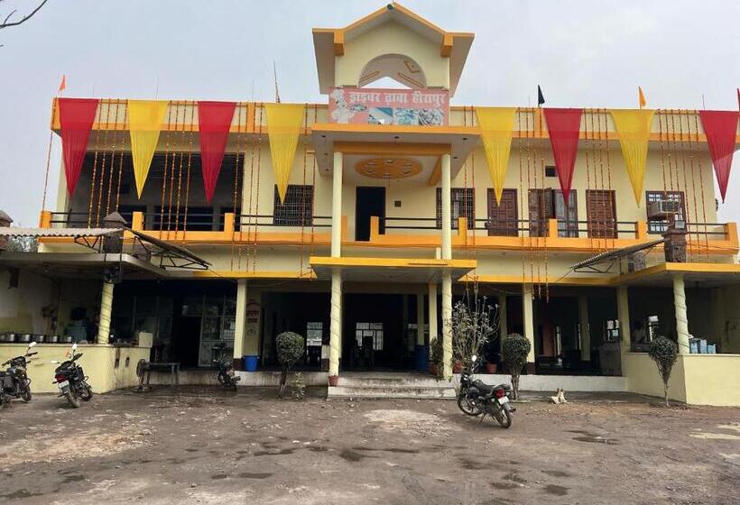 בית מלון כפרי Oyo Aryan