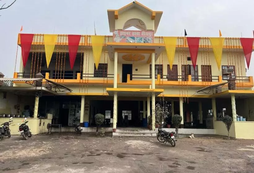 Hotelli Oyo Aryan
