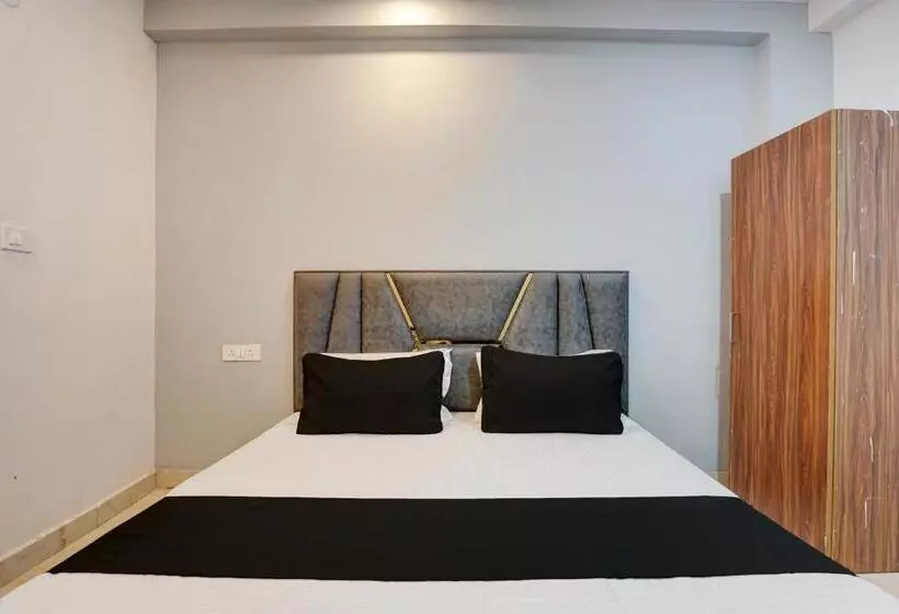 ホテル Oyo Sonu Residency