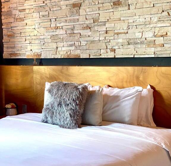 هتل Plaza D Armas