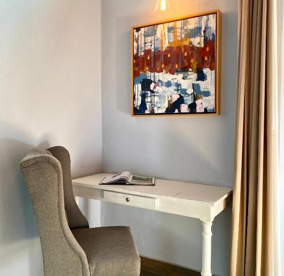 هتل Plaza D Armas