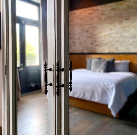 هتل Plaza D Armas