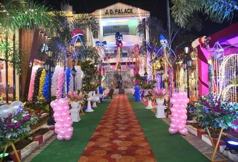 Hotel Virat Palace