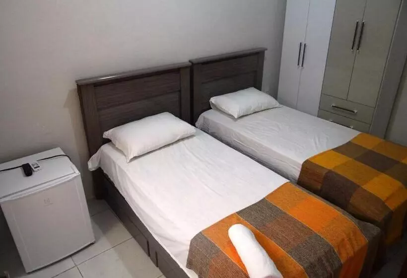 ユースホステル Pousada Vó Otília