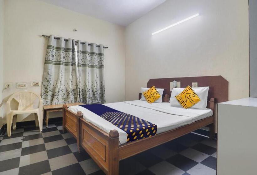 Hotel Spot On New Balaji Residency