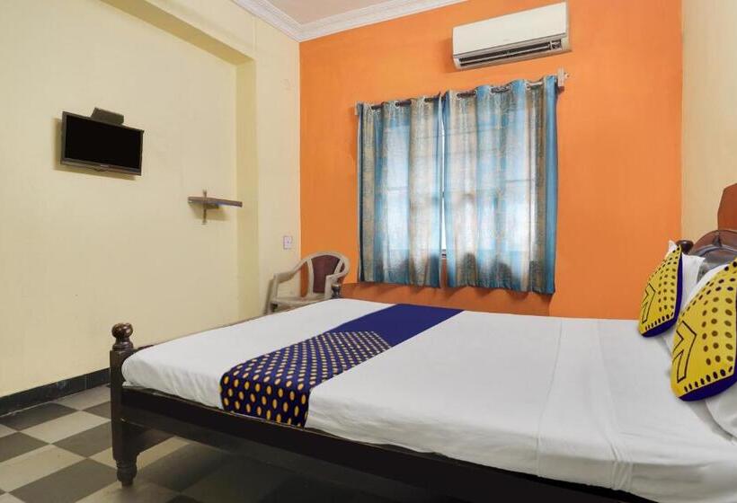 Hotel Spot On New Balaji Residency