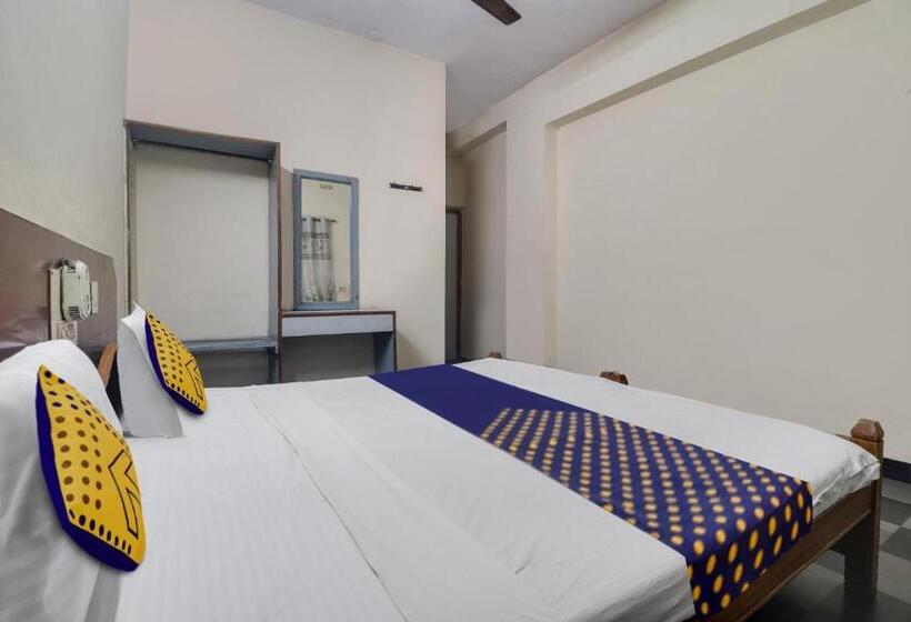 Hotel Spot On New Balaji Residency