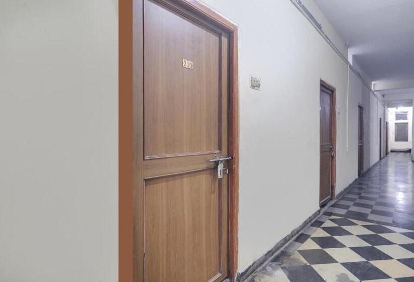 Hotel Spot On New Balaji Residency