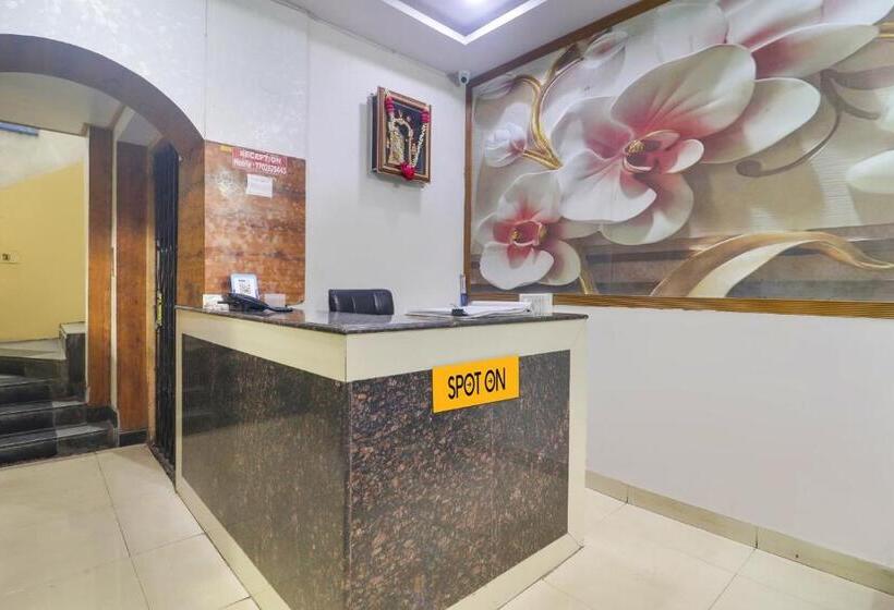 Hotel Spot On New Balaji Residency