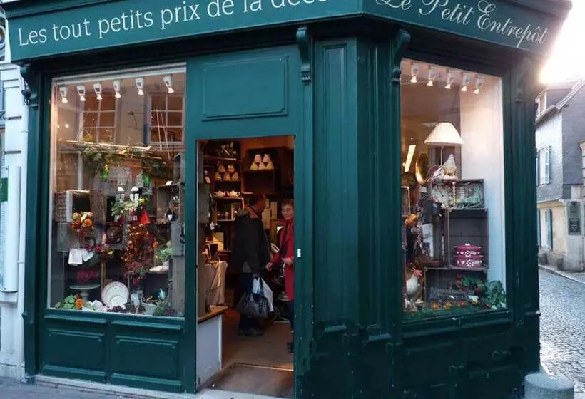 پانسیون Atelier D Art Saint Leonard