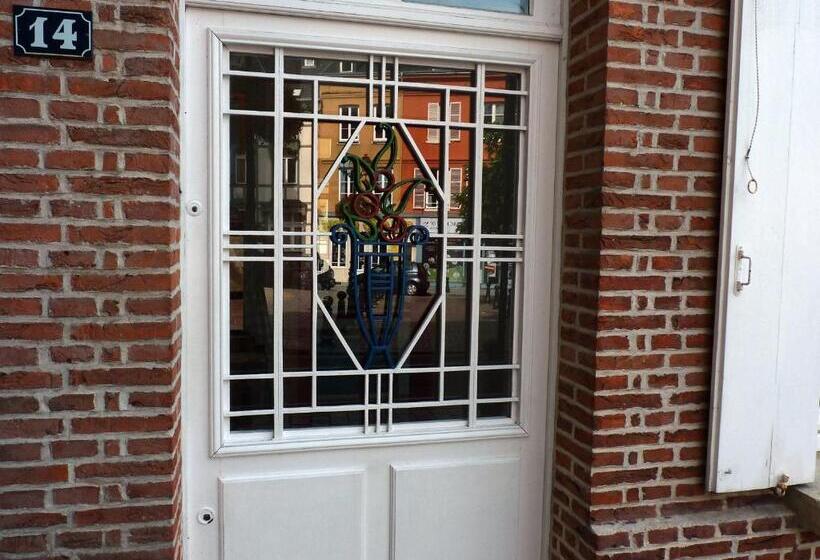 פנסיון Atelier D Art Saint Leonard