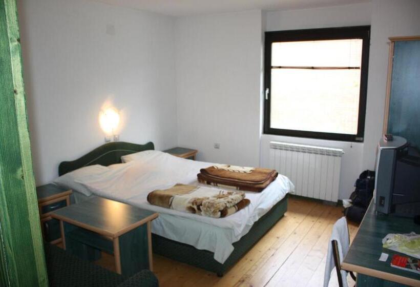 پانسیون Guesthouse Kraljica