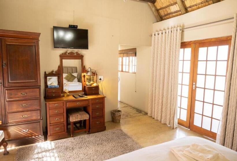 Пансион La La Nathi Country Guesthouse