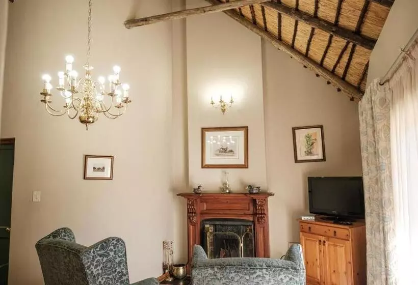 ペンション La La Nathi Country Guesthouse