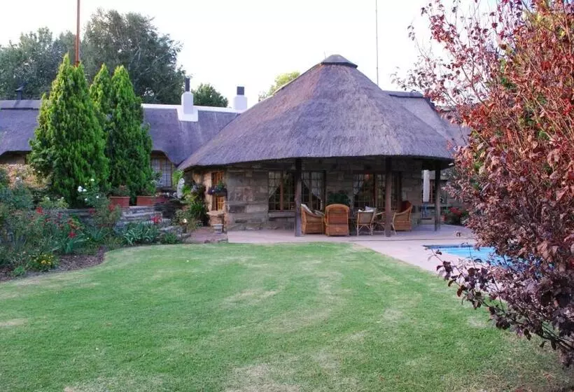 ペンション La La Nathi Country Guesthouse