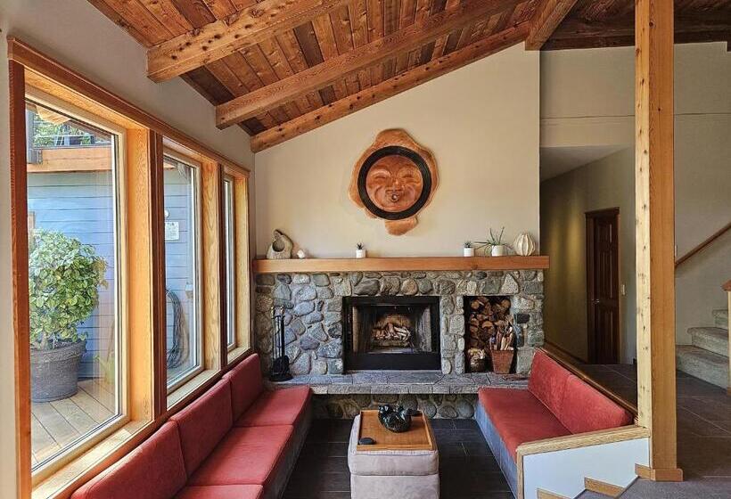 مبيت وإفطار Snug Harbour Inn