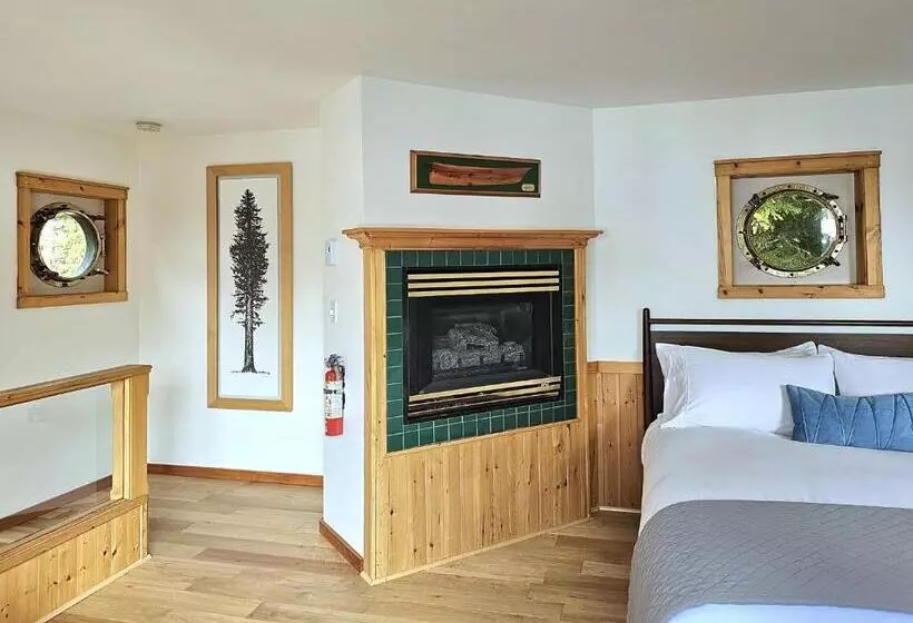 Aamiaismajoitus (B&B) Snug Harbour Inn