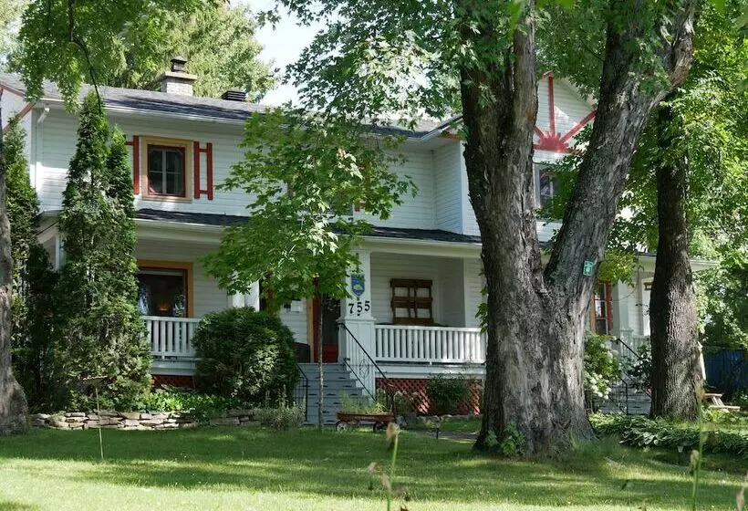 Bed and Breakfast Almatoit
