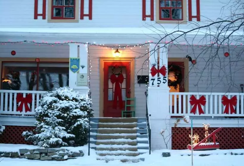 Bed and Breakfast Almatoit