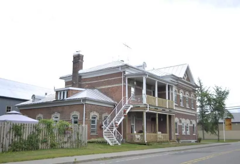 Aamiaismajoitus (B&B) Gîte Le Roupillon En Beauce