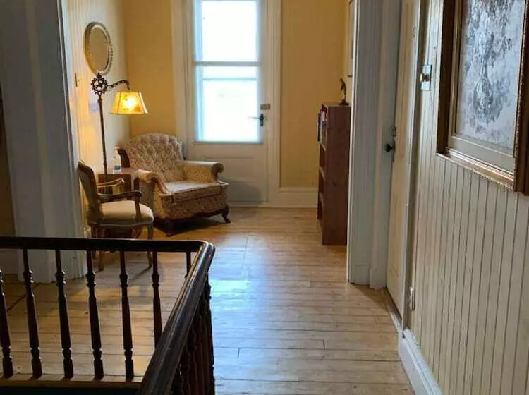 Aamiaismajoitus (B&B) Gîte Le Roupillon En Beauce