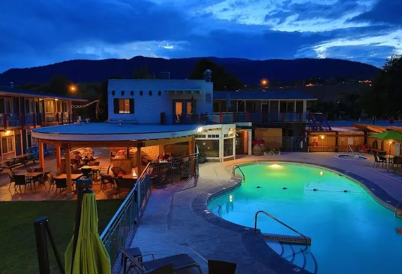 Bowmont Motel