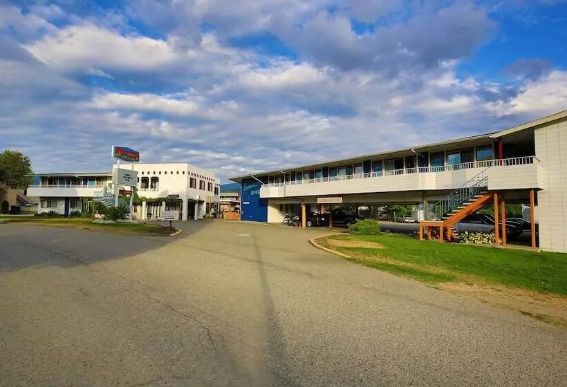 Bowmont Motel