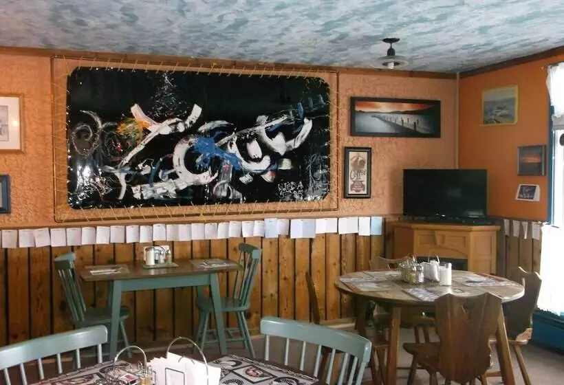 Haileybury Beach Motel