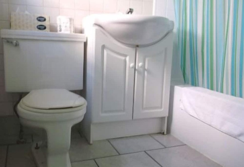 Haileybury Beach Motel